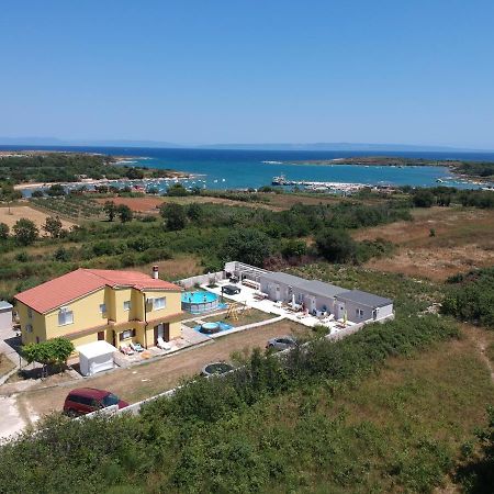 Ližnjan Apartment Silvija מראה חיצוני תמונה